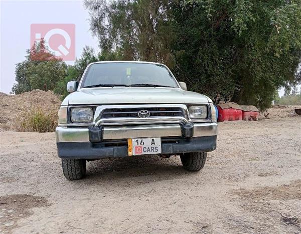 Toyota Hilux 2000 for sale in Iraq - Al Fajr